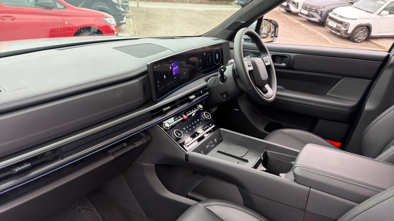 Hyundai SANTA FE 1.6 TGDi Plug-in Hybrid Calligraphy 5dr 4WD Auto Estate